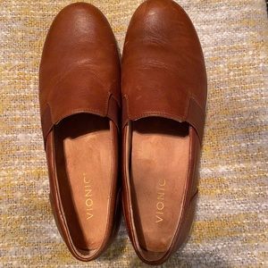 Vionic Loafers~Like new!